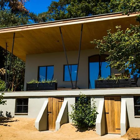 The Cabin Morris Holsbeek Екстер'єр фото