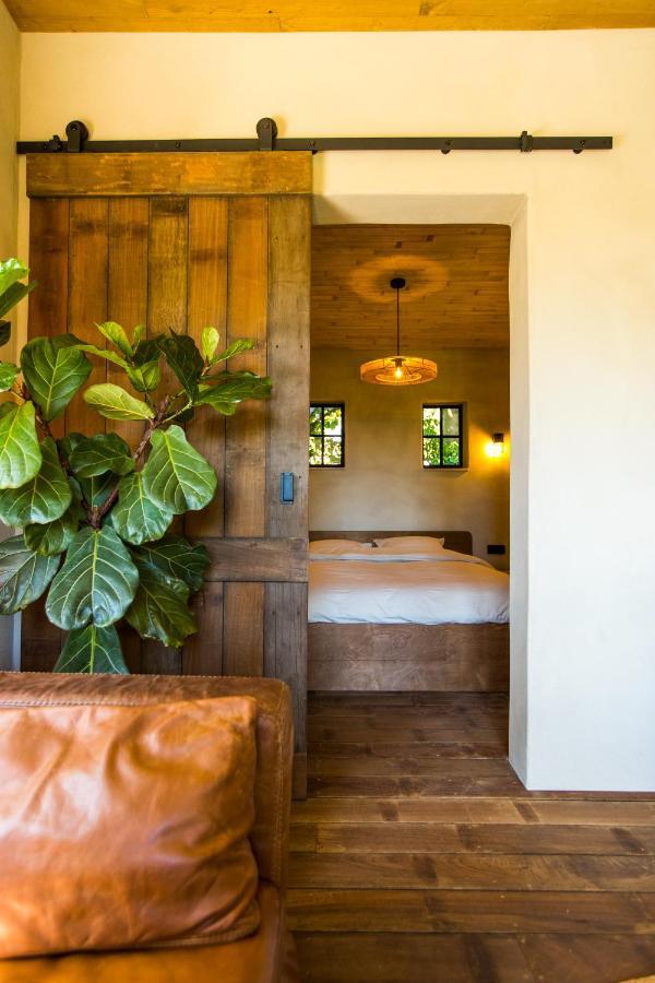 The Cabin Morris Holsbeek Екстер'єр фото