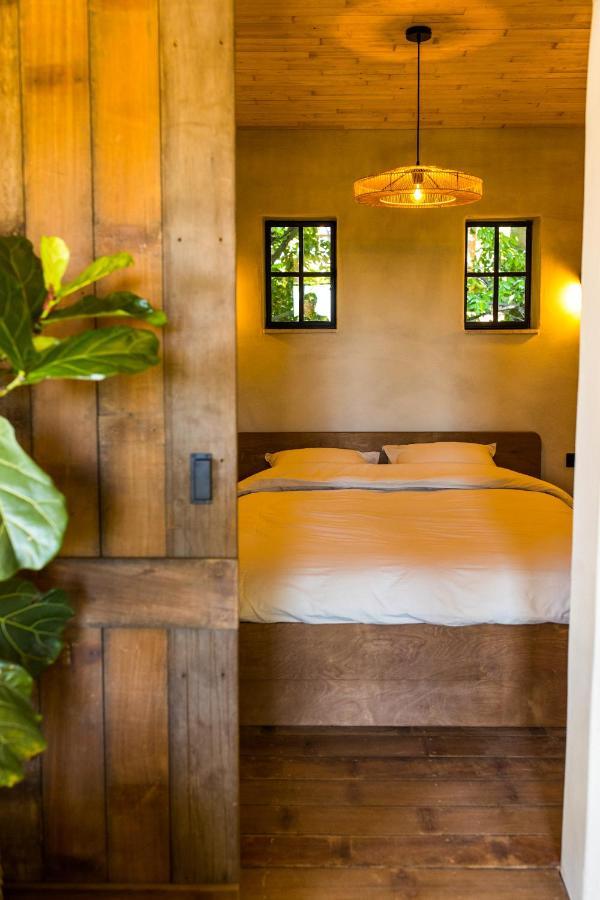 The Cabin Morris Holsbeek Екстер'єр фото